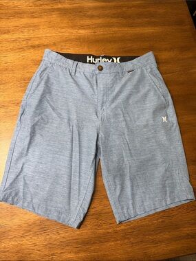 Hurley Men’s Light Blue Heather Flat Front Golf Shorts